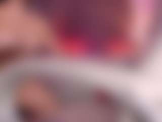 Ellen Daniels's Live Sex Cam Show