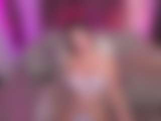 Ellen Daniels's Live Sex Cam Show