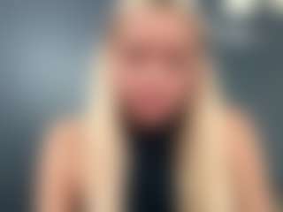 MicaSparlin's Live Sex Cam Show