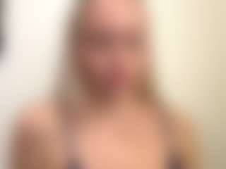 MicaSparlin's Live Sex Cam Show