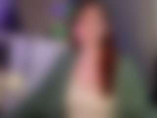 Live cam show with MickiStraugh - Bedroom Brown Hair on WildCum