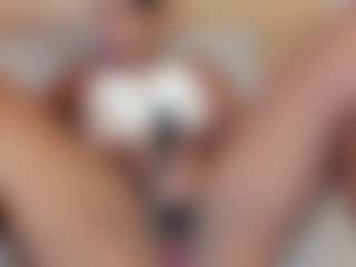 ateneaalux's Live Sex Cam Show