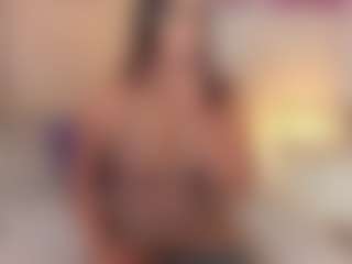 ateneaalux's Live Sex Cam Show