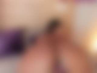 ateneaalux's Live Sex Cam Show