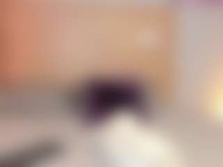 ateneaalux's Live Sex Cam Show