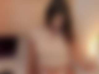 ateneaalux's Live Sex Cam Show