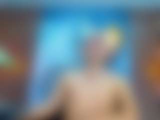 Live cam show with DarkHuntter - Smoking on Camsoda
