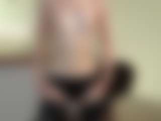 DeettaMckenrick's Live Sex Cam Show