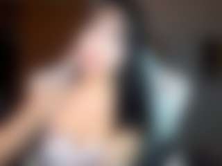 EssieWalliser's Live Sex Cam Show