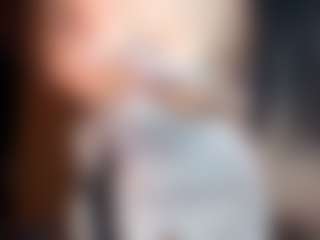 EssieWalliser's Live Sex Cam Show