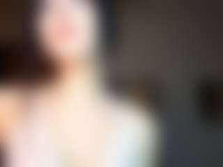 Live cam show with EssieWalliser - BBW on Dolls Live