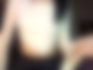 EssieWalliser's Live Sex Cam Show