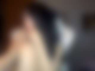 Live cam show with EssieWalliser - Natural on Soda Cam