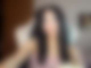 Live cam show with EssieWalliser - Shaved Pussy Brown Hair on Soda Cam
