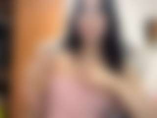 Live cam show with EssieWalliser - Solo on Hubzter Live