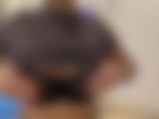 Live cam show with FrankHowarter - College Brown Hair on TeamSkeetLive