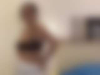 Live cam show with FrankHowarter - Public Brown Hair on Camsoda
