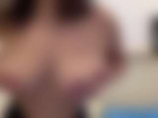 Live cam show with FrankHowarter - Public on Camsoda
