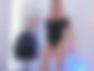 Mia Lens's Live Sex Cam Show