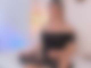 Mia Lens's Live Sex Cam Show