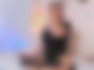 Mia Lens's Live Sex Cam Show
