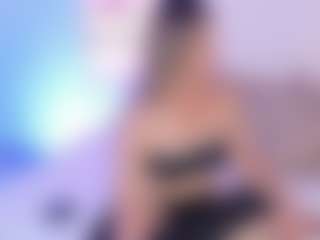 Show en direct avec Mia Lens - New Small Tits sur Camsoda