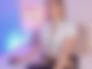 Mia Lens's Live Sex Cam Show