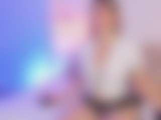 Mia Lens's Live Sex Cam Show