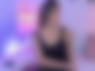 Mia Lens MILF webcam performer live streaming