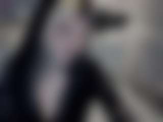 Live cam show with raven-t - Role Play on madthumbs