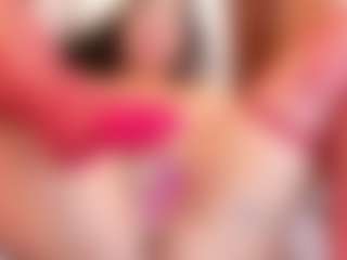 Taylor-Helly's Live Sex Cam Show