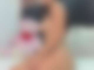 Live cam show with dulceclea - Shaved Pussy Teen (18+) on Camsoda