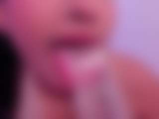 Live cam show with dulceclea - New Sexwebcam on Soda Cam