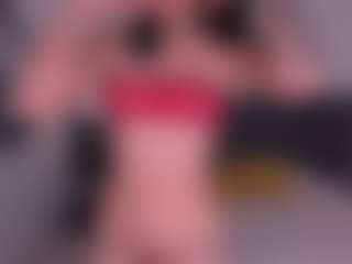 Live cam show with LuanaNakamura - Skinny on Camsoda