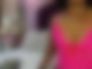 naomy-makani's Live Sex Cam Show