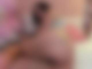 Spettacolo in cam dal vivo con paris-honey - New Brown Eyes su Camsoda