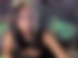 Live cam show with raven-stone-cn - Gamer BBW on Dare Cams