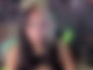 raven-stone-cn's Live Sex Cam Show