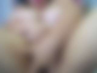 Live cam show with Zuri-ch - Blowjob Brown Hair on Soda Cam