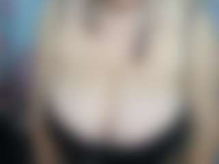 Zuri-ch's Live Sex Cam Show