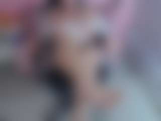 Zuri-ch's Live Sex Cam Show