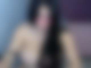 Zuri-ch's Live Sex Cam Show