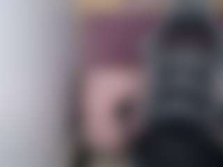 Live cam show with Zuri-ch - New Big Tits on Camming Site