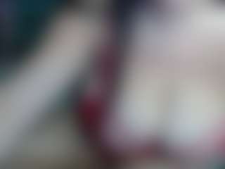 Live cam show with Zuri-ch - Brown Eyes on CamwithHer
