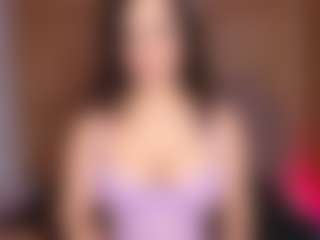 Live cam show with Kiara-Lopez - Big Ass MILF on live.xheat.ai