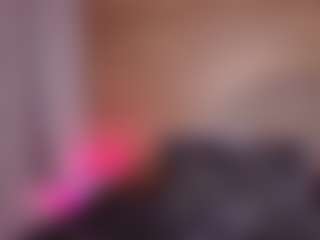 Live cam show with Kiara-Lopez - Ahegao on Camsoda