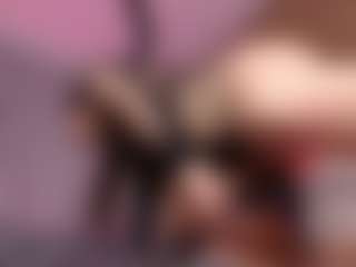 Live cam show with Kiara-Lopez - Dildo Brown Hair on Camsoda