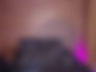 Show in cam erotica live di Kiara-Lopez