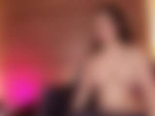 Live cam show with Kiara-Lopez - College Curvy on StripNow