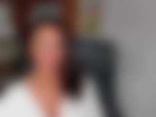 Live-Cam-Show mit AlizeeSensual - Lactation MILF auf Camsoda